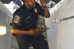 Like an inspector, you can measure brake stroke with a ruler. First make the position of the push rod right where it passes through the chamber wall. Position a tape measure with the 0 mark against the chamber wall. Then have someone apply the brakes with 90 - 100 psi. Finally, measure the distance the mark has moved.