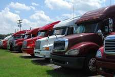 Truck orders are increasing but remain at low level. (Photo Todd Dills)