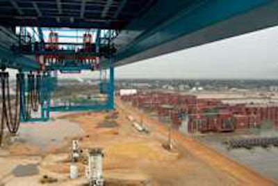 Intermodal movements hitrecord high in 1st quarter. (Photo Todd Dills)