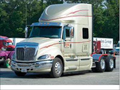 This 2010 International ProStar Limited from L.B. Trucking, Greensburg, Ind., won Ron and Jan Huey Best of Show Working Bobtail.