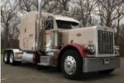 Frank Hockaday plans to retire in his 2000 Peterbilt 379.