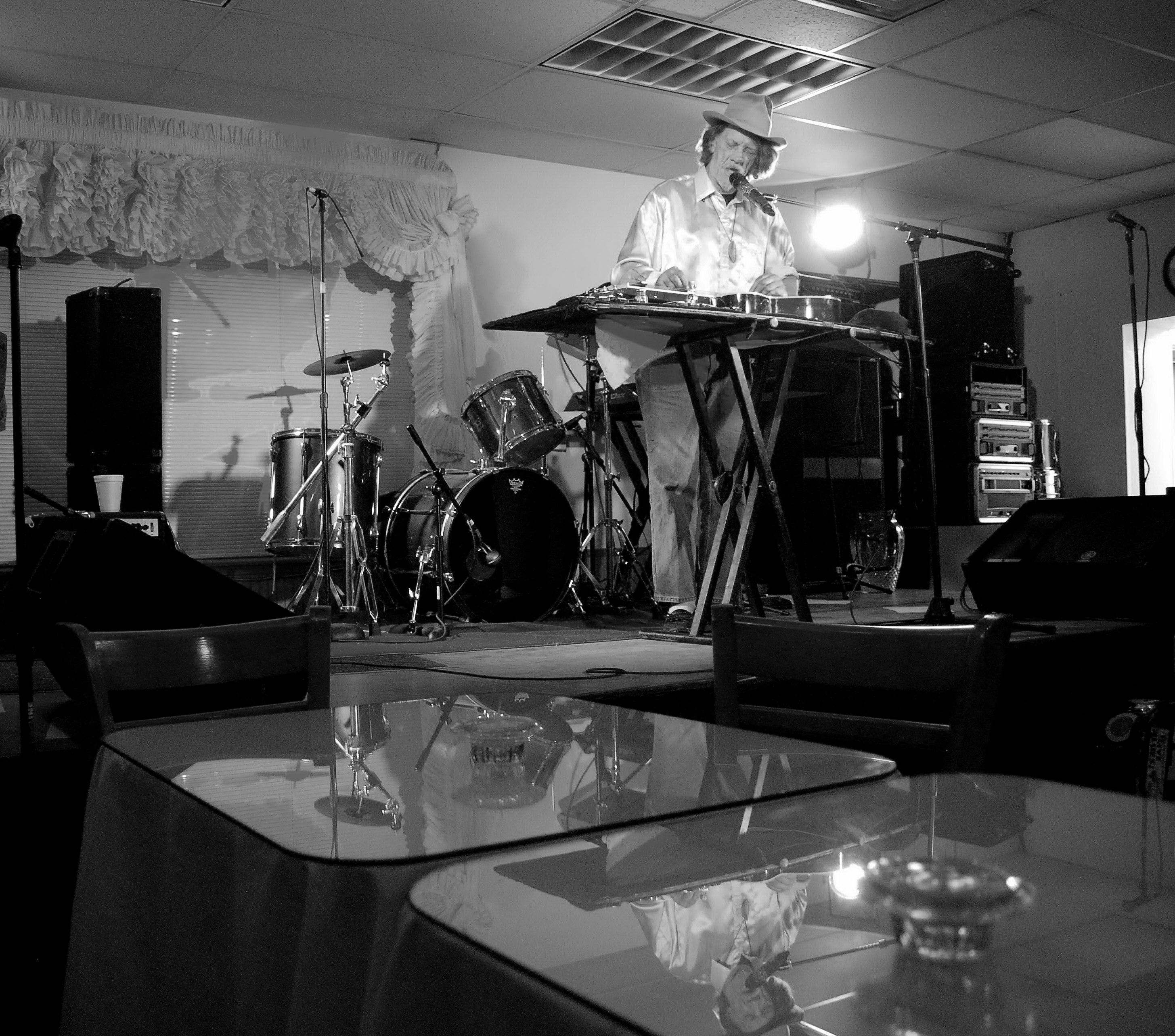 Watermelon Slim, live in Nashville