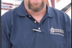 Dan Heister uses his ’03 International 9400i to haul cast iron and steel piping around the Southeast and the Midwest. He says of his truck, “Fancy just costs more. I just bought a truck to make money.”