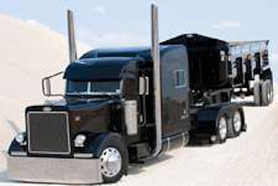 Henry Hall's 2004 Peterbilt 379.
