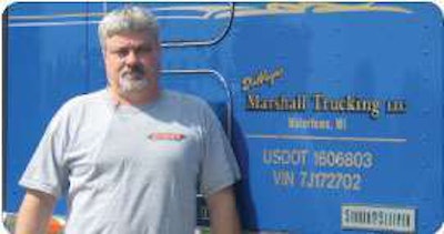 DuWayne Marshall’s niche is hauling cheese and sausage west and backhauling California and Arizona produce.