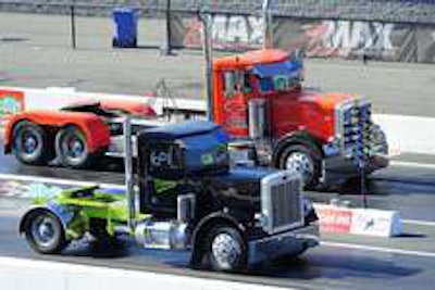 Trucks line up to drag in Charlotte. (Photo Bruce W. Smith)