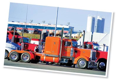 The proximity of the Charlotte event made it easy for Kershaw, S.C., owner-operator Darren Hinson to enter his Peterbilt in the Wash-and-Show competition.