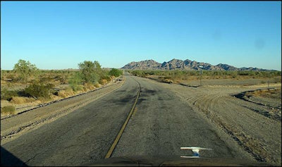 5120566415 126ca3fb52 B