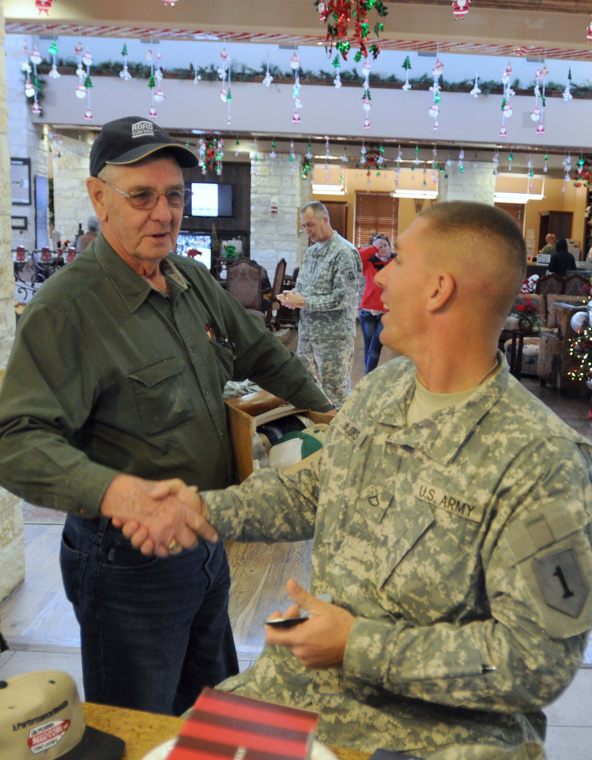 Billcomptonhandshake