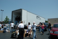 Joplin Day Of Help 009
