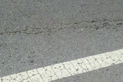 Crackedpavement