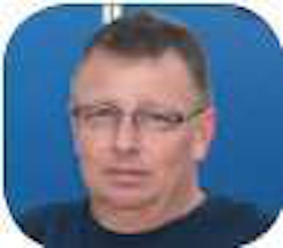 With his Legacy Edition 2007 Peterbilt 379, independent Dan Bollinger runs on a dedicated contract for a liquid feed supplier to feedlots in western Kansas.