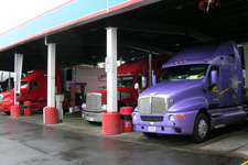Trucks Fueling 2 Od