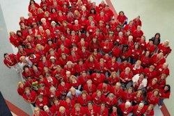 Women In Trucking Group Photo 2012