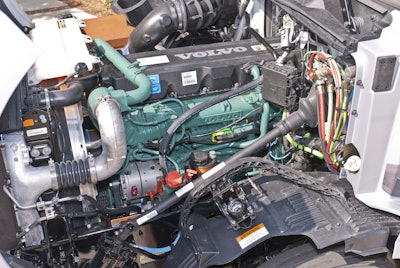 Volvo’s reliable D13 engine is the heart of this tractor, but the true strength is the fully-integrated XE13 drivetrain, optimized for for full-time fuel economy while delivering plenty of power on demand.