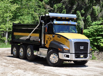 Lpa Truck Right Quarter View 462