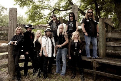 Lynyrd Skynyrd Approved 800x533