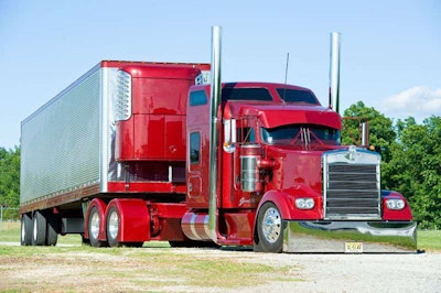 Fischkelta’s Project 351 Kenworth we profiled in this story. Further pictures of it can be found via this post on Channel 19.