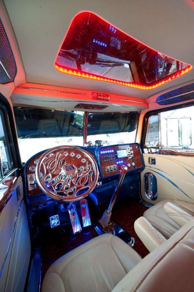 voigt-interior_bws2036