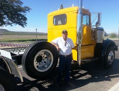 Thomas Paul Kraak’s 1960 Autocar grabs your immediate attention, but his story grabs your heart.