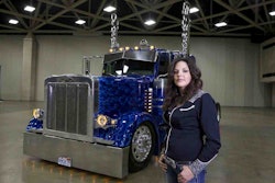 trucker model Teresa