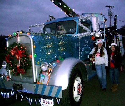 1947 Kenworth owned by Terry and Loretta Hodgson of Raymond, Wash.