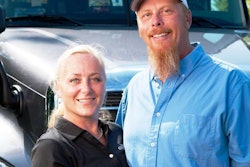Wendy Parker writes the George & Wendy Show blog, appearing several times a week on OverdriveOnline.com, dispatched from her ridealong position in the truck with her owner-operator husband, George.
