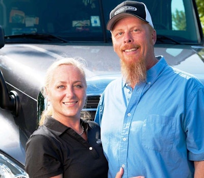 Wendy Parker is writes the George & Wendy Show blog, appearing several times a week on OverdriveOnline.com, dispatched from her ridealong position in the truck (though not this particular one) with her owner-operator husband, George.