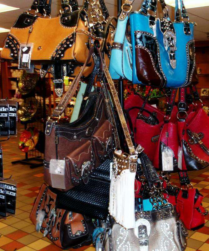 Handbagsedit 668x800