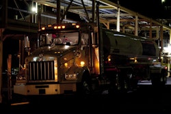 Tank 2011 Kenworth at Cheyenne rack