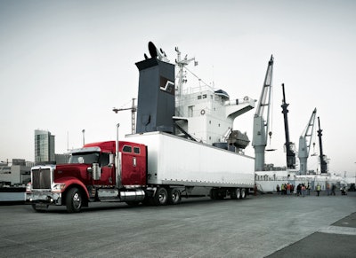 The International 9900i was reintroduced by Navistar at the ExpoCam show in Montreal this week. The truck will be equipped with the Cummins ISX15 engine.