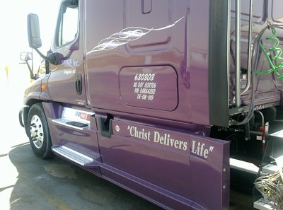 Letter writer Bob Sauter’s third truck leased with Prime Inc. is this purple 2013 Freightliner Cascadia, lettered in part with the message of the pastor’s Sunday call-in CDL Drivers Church of Delivery. Read more about it here.