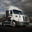 Freightliner’s Cascadia 113 natural gas daycab is outfitted with a 12-liter Cummins ISX12 engine and can run on either CNG or LNG.
