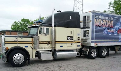 Tennessee Highway Patrol Peterbilt 379, close