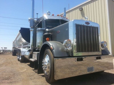 Crow Wing Transport Peterbilt