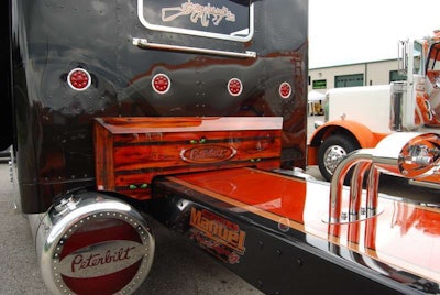 Rear view of Mike Manuel's 1984 Peterbilt 359