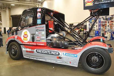 freightliner_racer