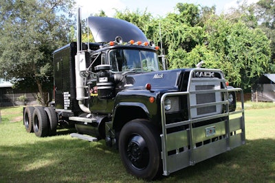 Recognize this 1978 Mack R-767ST? It’s a replica owner-operator Robert Steele put together of the Rubber Duck’s 1978 RS700L used in Sam Peckinpah’s “Convoy” classic film. The truck, powered by an old 500 Cummins, Steele says, shows but one difference from the 1978 RS700L used in the film — the top of the hood is not quite as tall. Steele had to modify the RS700L grille to fit the 767. Steele uses the rig only sparingly, but says it’d look great at the head of a convoy. Read his September letter appealing for greater industry unity in our Voices section here.