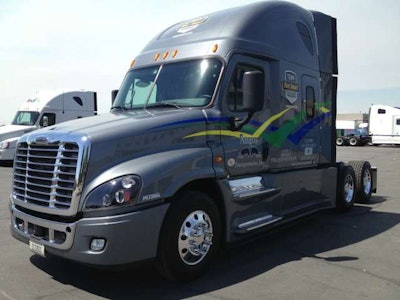 Nevarez hauls today in this 2014 Freightliner Cascadia Evolution, part of the Team Run Smart real-world test-drive program. A recent blog post detailed Nevarez’ efforts to enhance tractor-trailer aerodynamics when he made the move from pulling dry vans to containers. Biggest thing he did? Reduce the gap between the back of the cab and the front of the container.