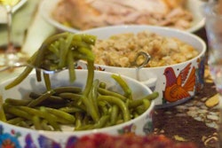 thanksgiving_dinner_2_w640