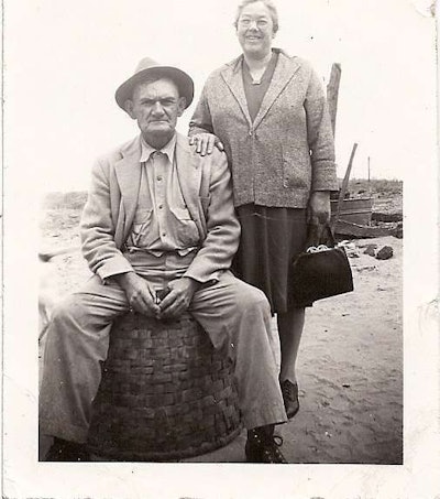 Heziciah Buttonhole Benton is a figment of my imagination, but Howard and Callie Carroll Benton were real and they were my great grandparents.