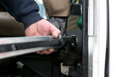 The Retract-a-Bar’s added storage possibilities at a greatly reduced length versus a load lock or jack bar could make it particularly attractive to daycab operators.