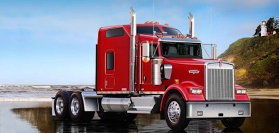 Kenworth W900