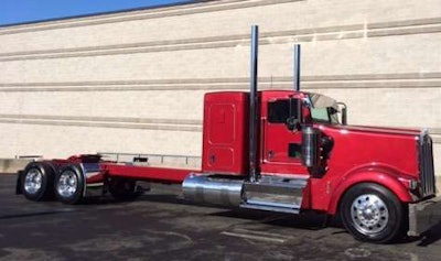 Anthony Fischkelta's 2014 Kenworth W900 project truck