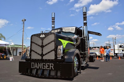 Armando Garcia’s 1997 Peterbilt 379, named “Danger”, won First in the Builder’s Class category.