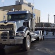 The gold Mack Bulldog sitting on the nose signifies an all-Mack powertrain and drivetrain.