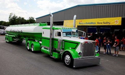 Bill Rethwisch’s 2013 Peterbilt 389 and matching Polar tanker