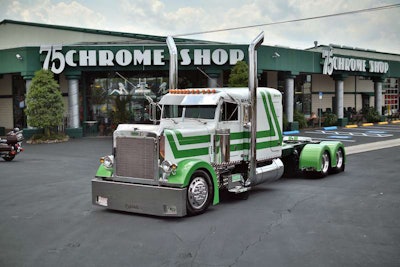 The Dawes family chose white as the base color to represent honesty and purity, making it a model for their small fleet.