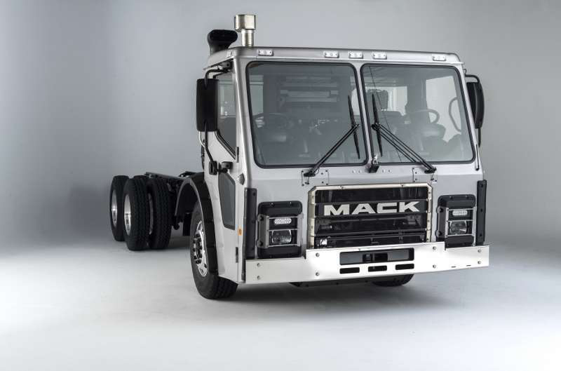 MACK LR-1997_V2 (800x529)