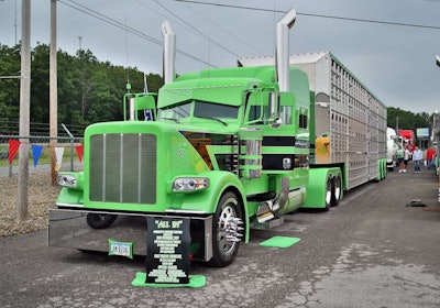 Dan Brubaker, son of the Working Combo victor Ron Brubaker, won Best of Show in the Working Combo category with his 2014 Pete 389 and matching livestock trailer.